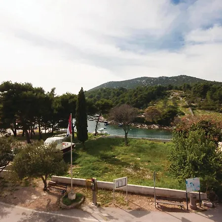Amazing In Tribunj With Wifi&4 Bedrooms